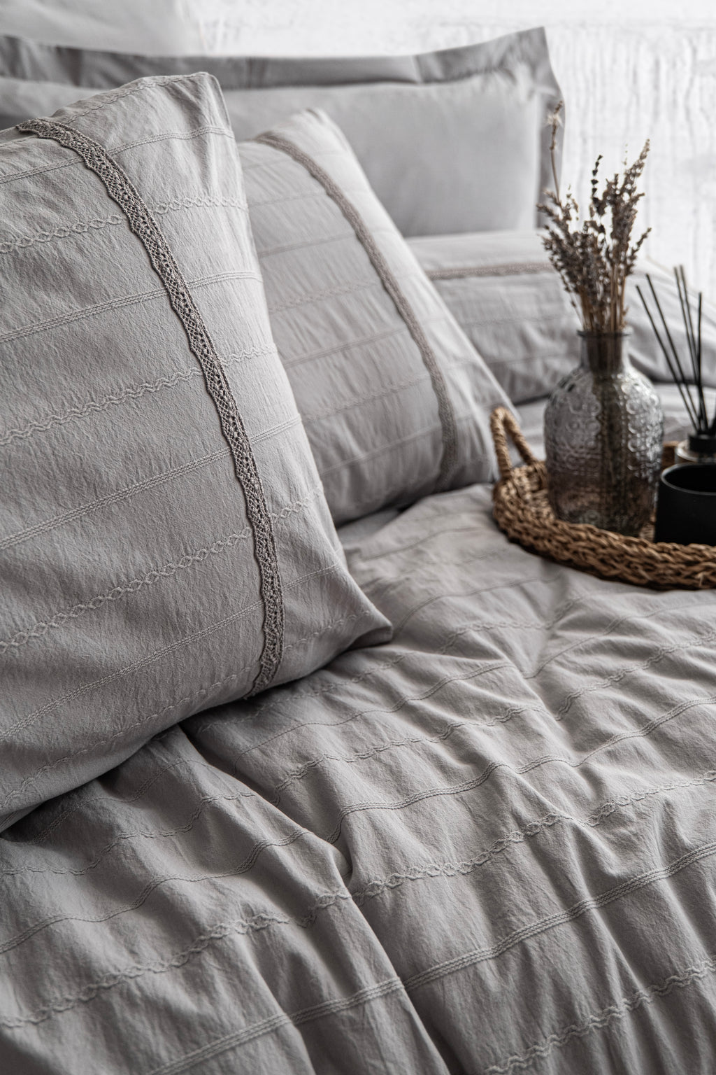 "JASMIN" Bed Linen Full Set (QUEEN)