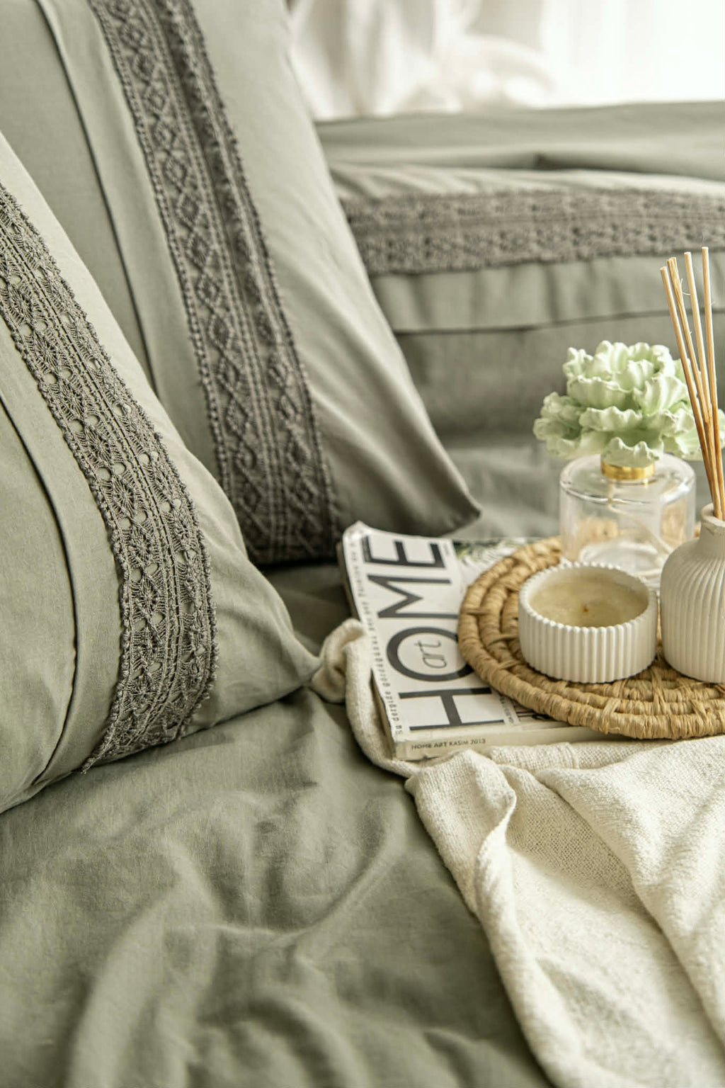 "FREYA" Bed Linen Full Set (Queen)