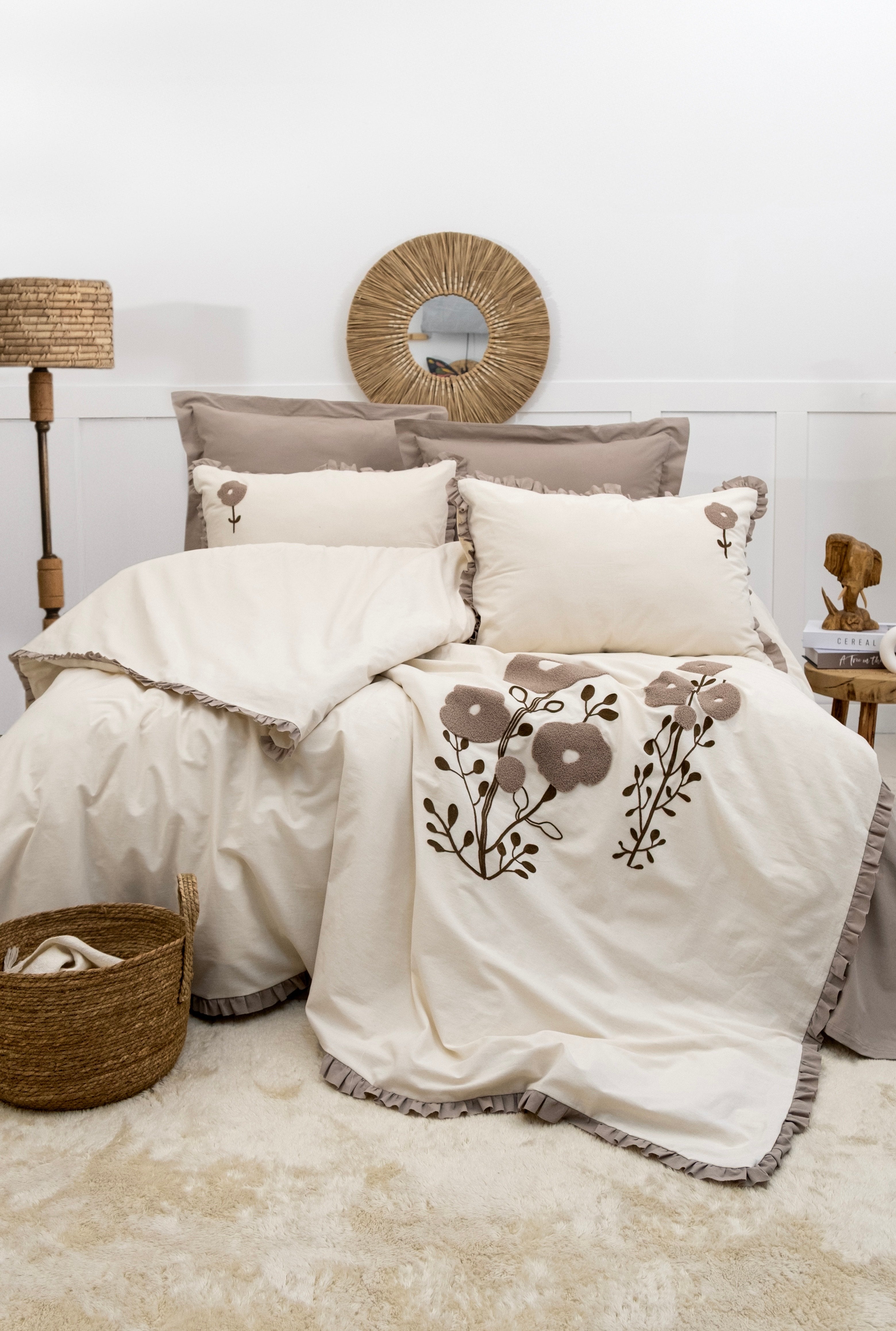 3D “ALESSA" bed linen full set (Queen)